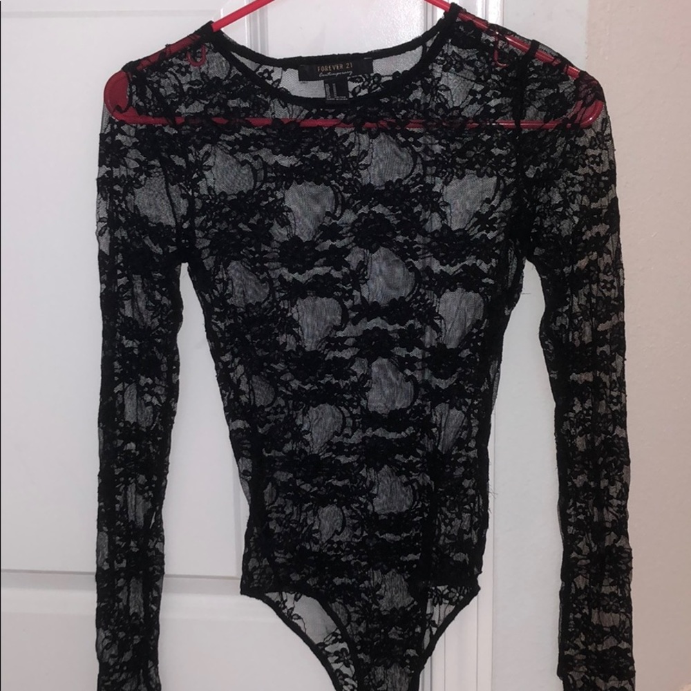 Bodysuit - flowered lace - medium